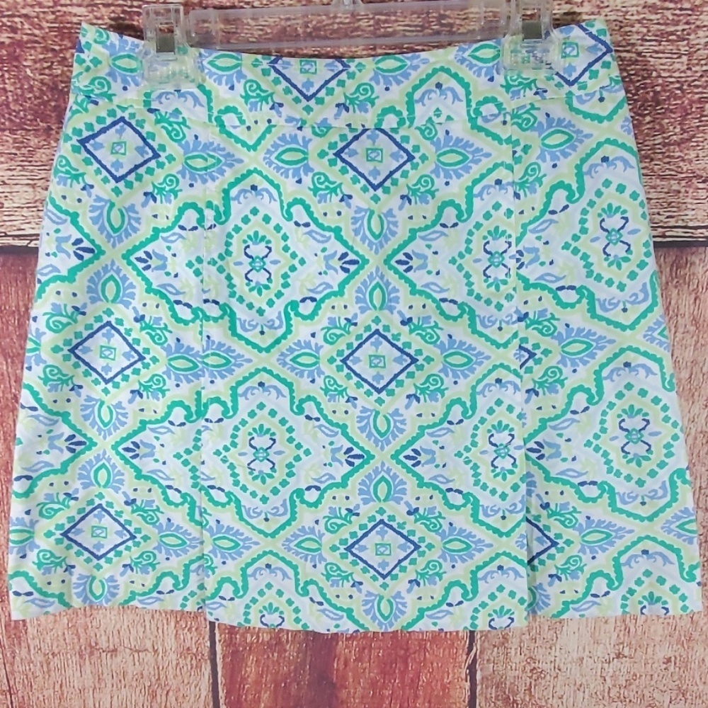Harold's Multicolored Geometric skorts NWOT